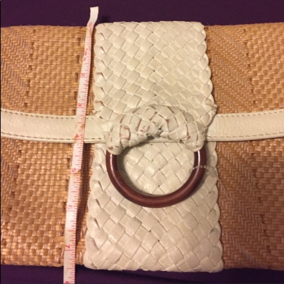 COLE HAAN rattan/ivory clutch - Picture 4 of 5